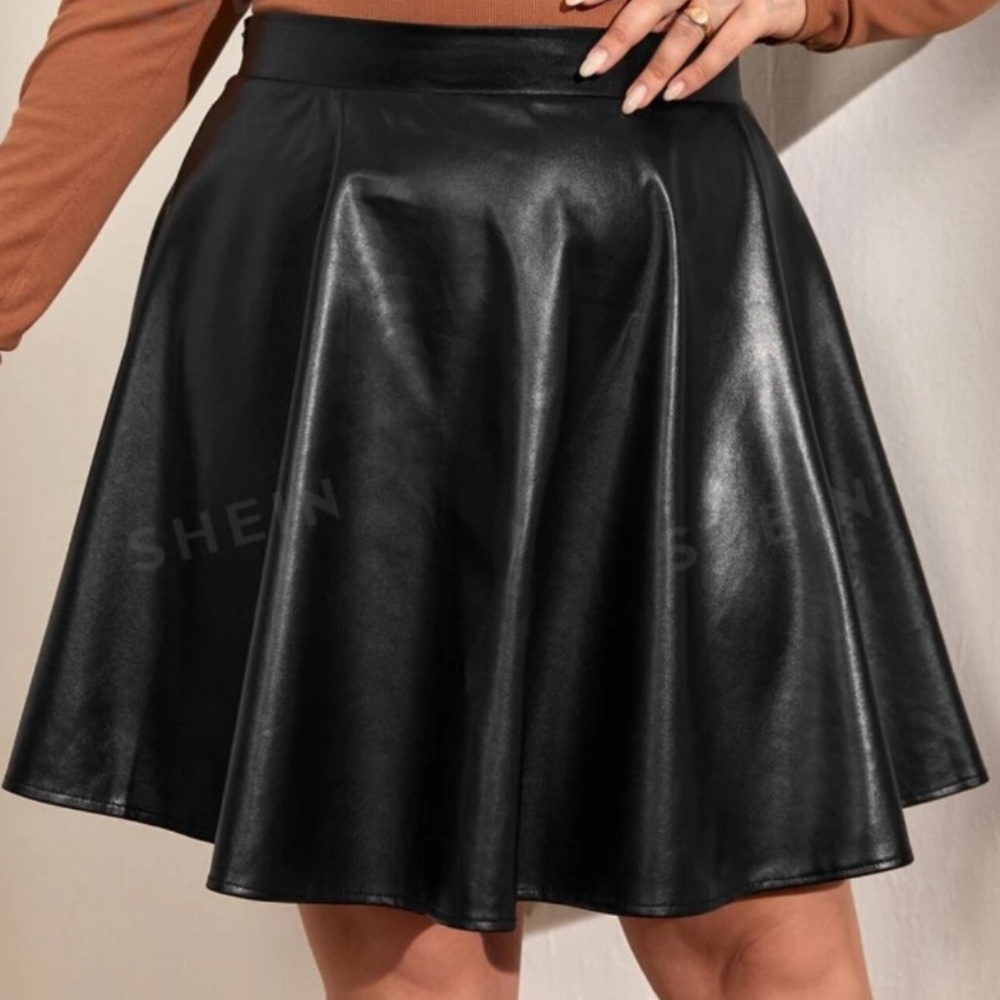 High waist leather flare skirt